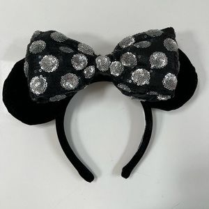 Disneyland OG, changeable change a bow velvet Minnie mouse ears